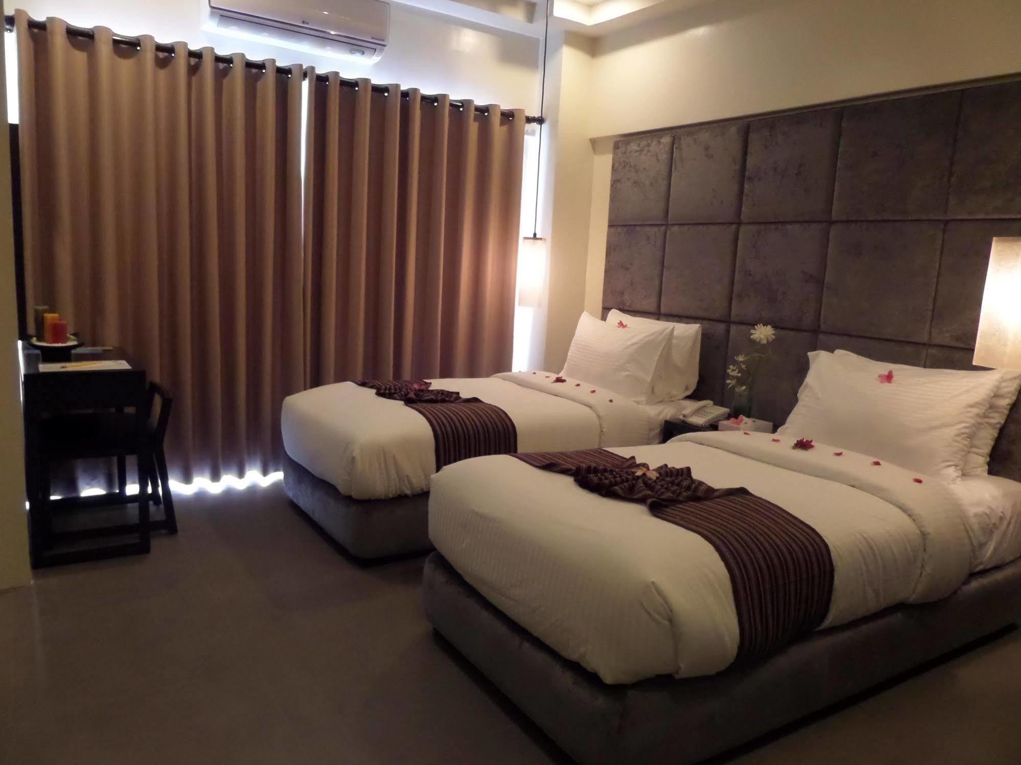 Boracay Grand Vista Resort & Spa Yapak Ngoại thất bức ảnh