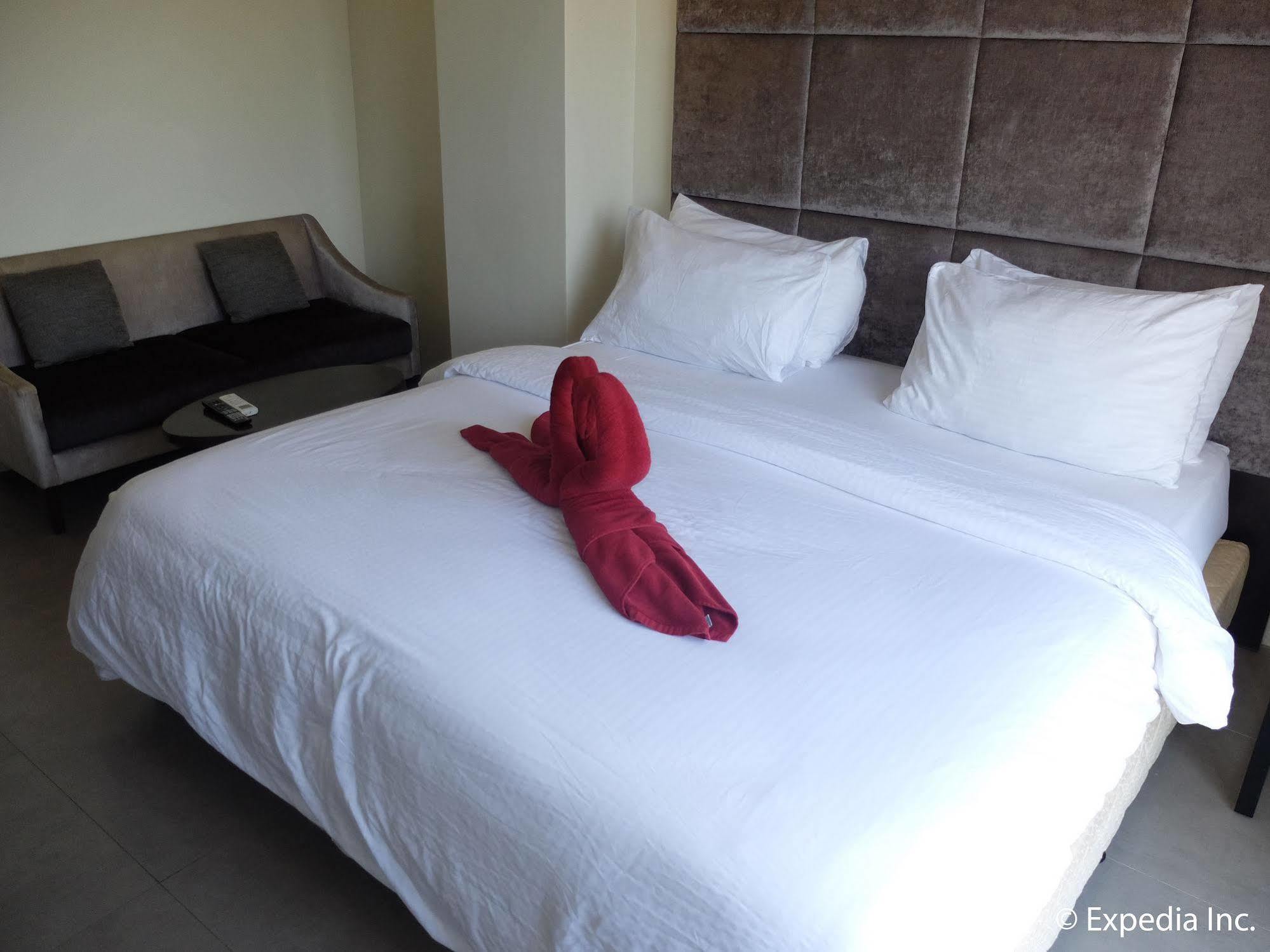 Boracay Grand Vista Resort & Spa Yapak Ngoại thất bức ảnh