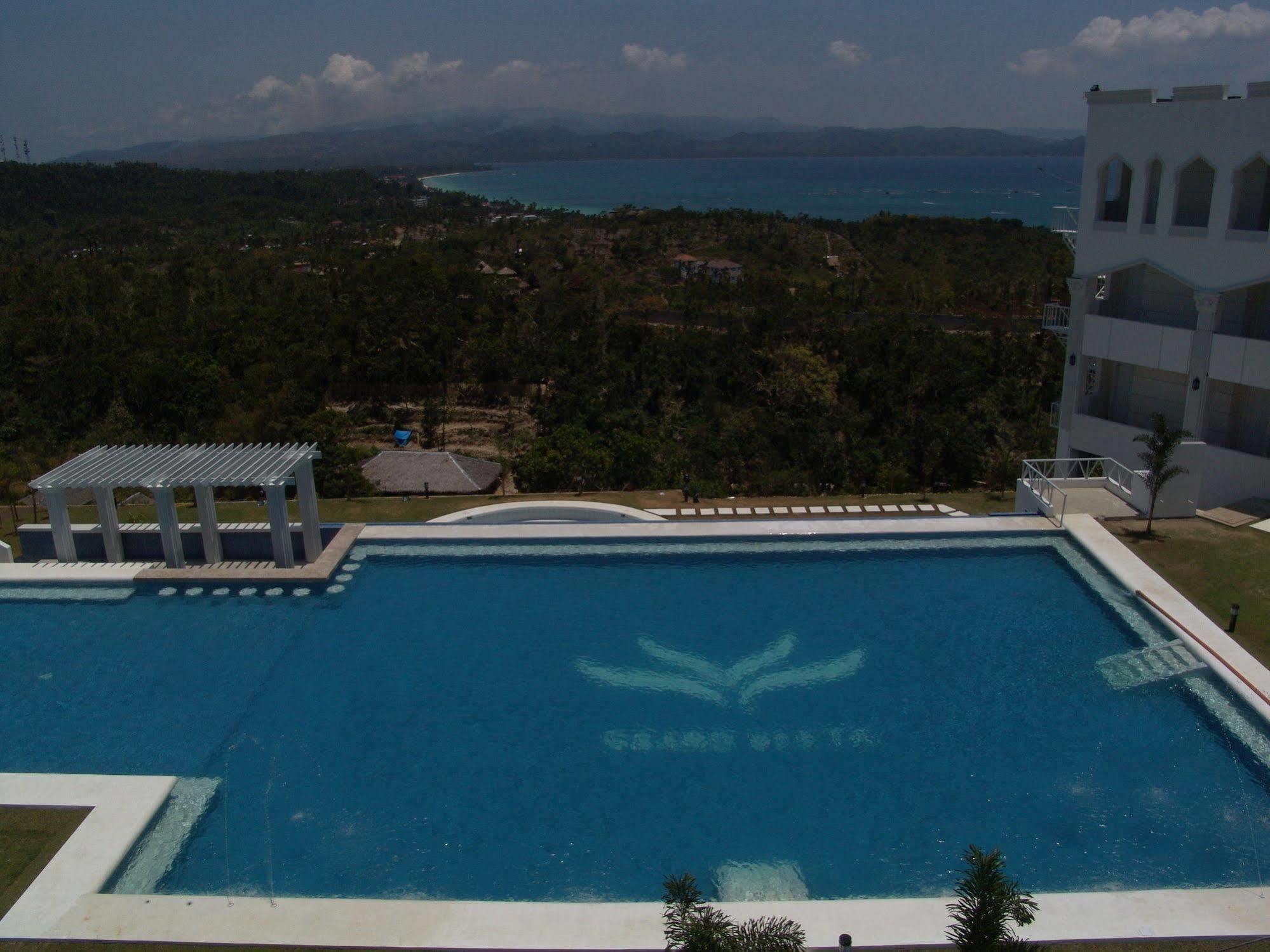 Boracay Grand Vista Resort & Spa Yapak Ngoại thất bức ảnh