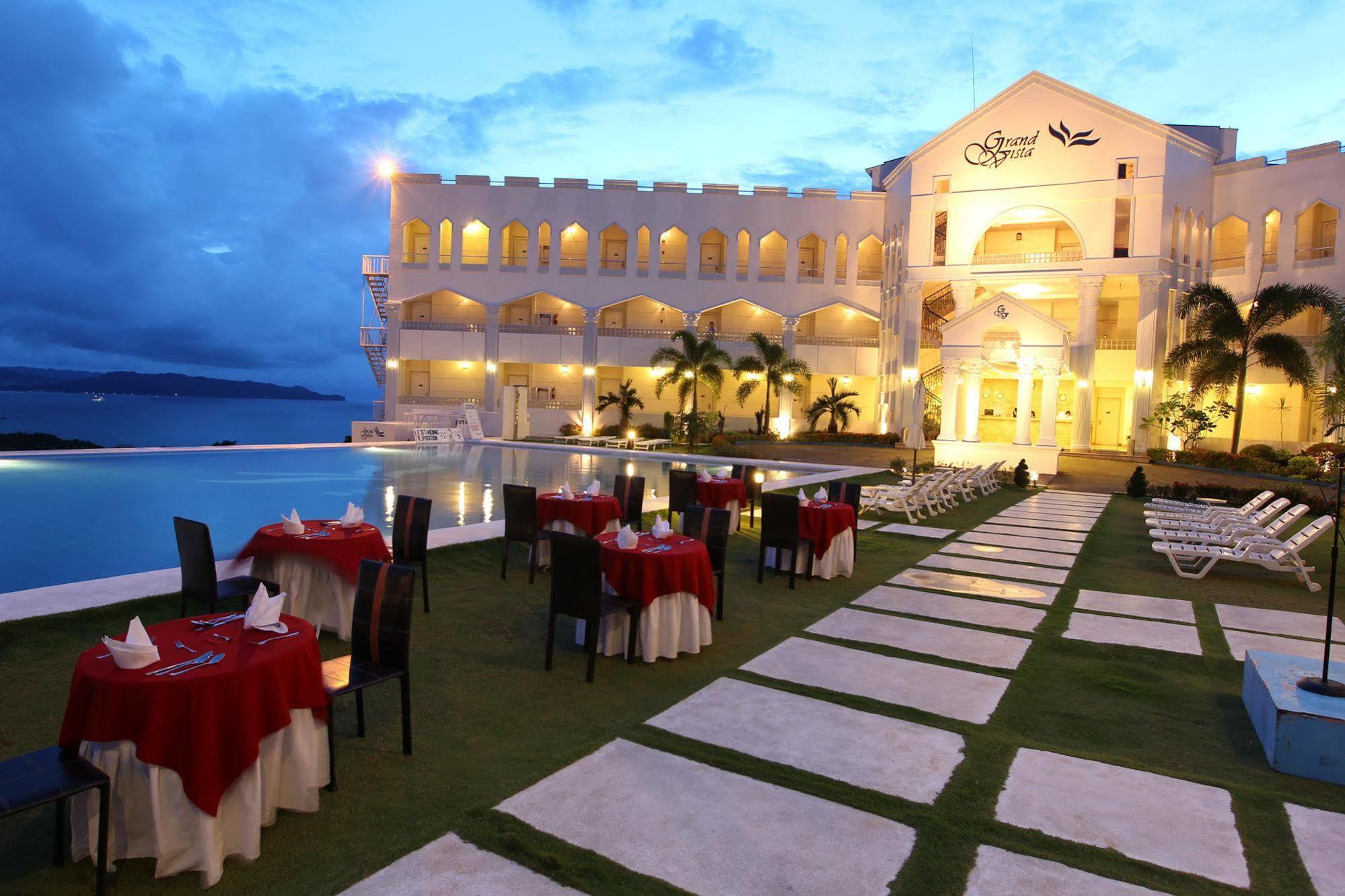 Boracay Grand Vista Resort & Spa Yapak Ngoại thất bức ảnh
