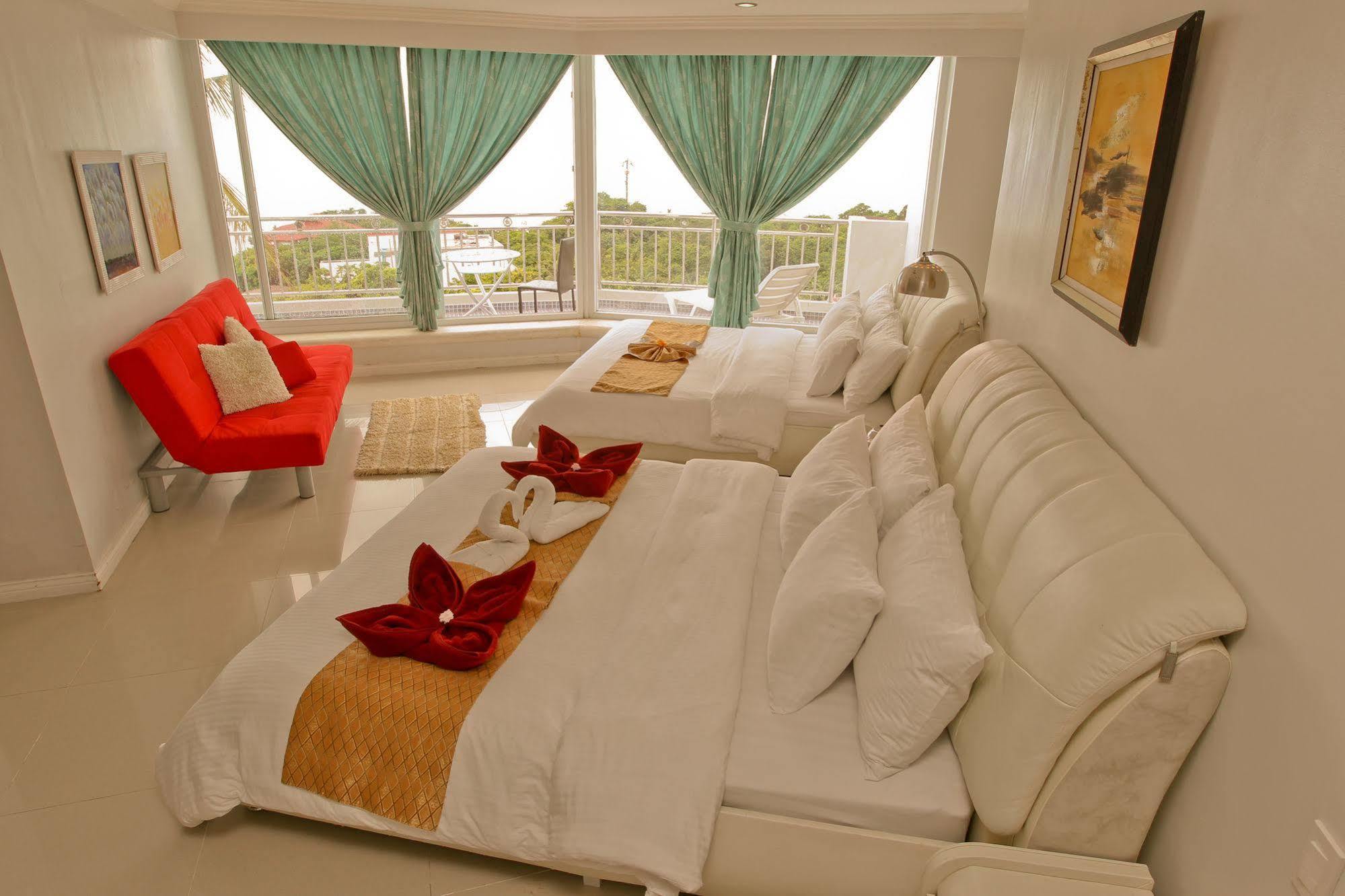 Boracay Grand Vista Resort & Spa Yapak Ngoại thất bức ảnh