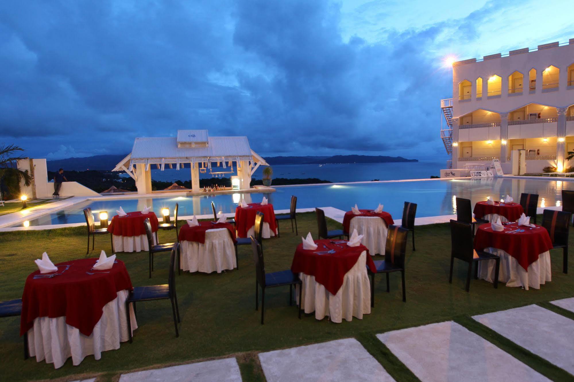 Boracay Grand Vista Resort & Spa Yapak Ngoại thất bức ảnh